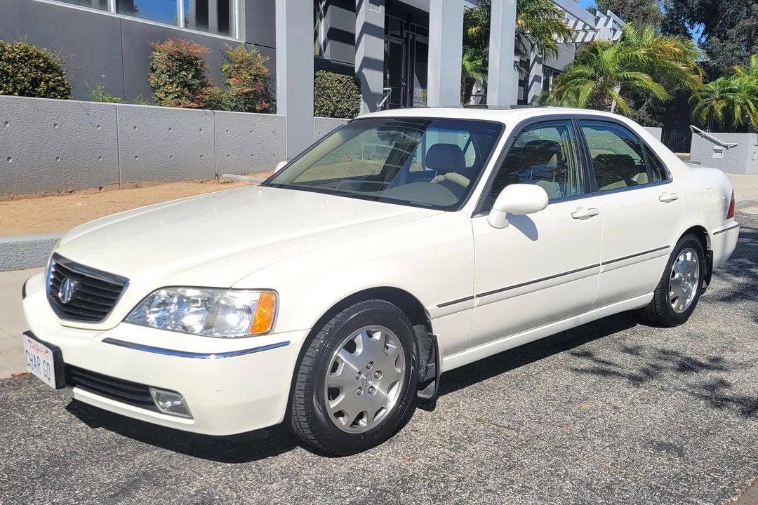 2004 Acura RL 1st Gen - Image 7 of 31