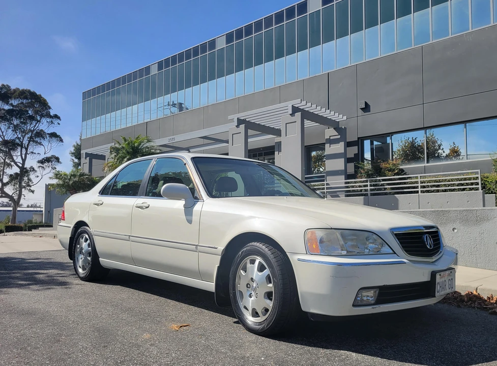 2004 Acura RL 1st Gen - Image 19 of 31