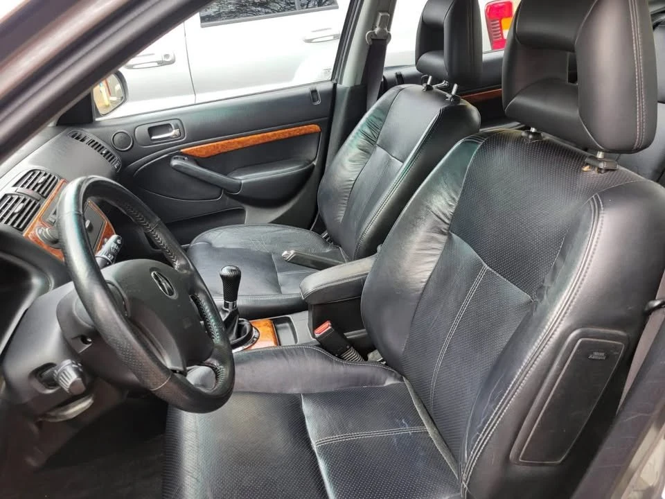 2004 Acura EL - Image 8 of 10