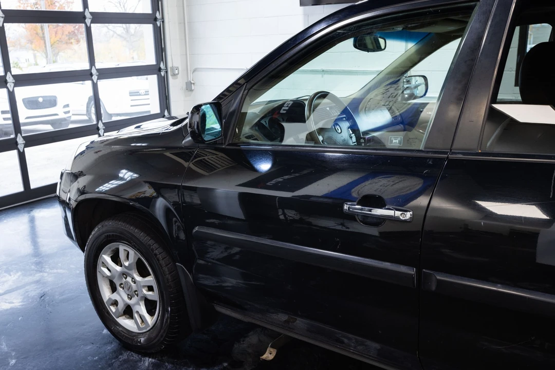 2004 Acura MDX 1st Gen - Image 3 of 12