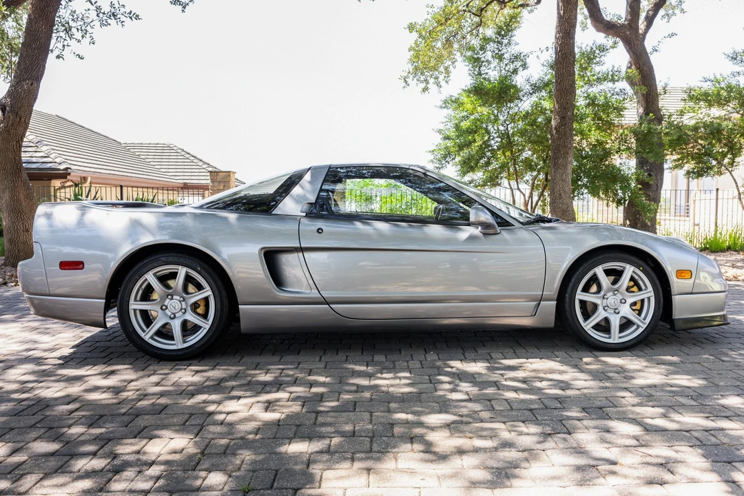 2004 Acura NA2 NSX - Image 8 of 31