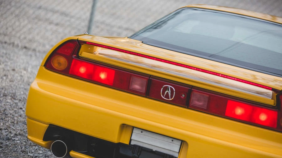 2004 Acura NA2 NSX - Image 9 of 12
