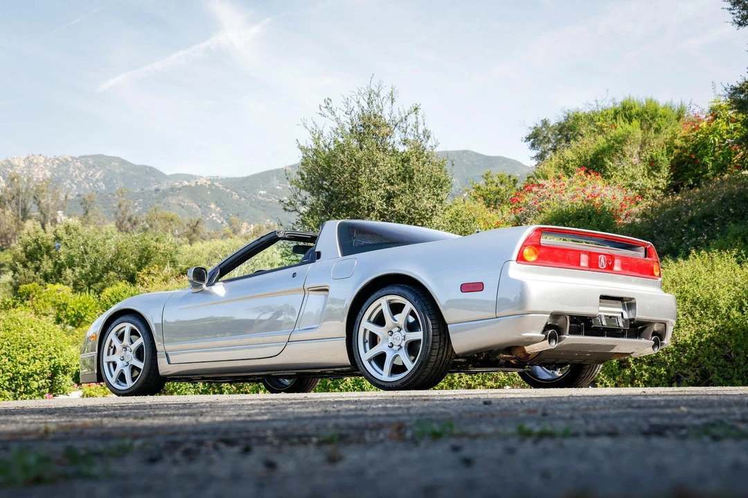 2004 Acura NA2 NSX - Image 11 of 31