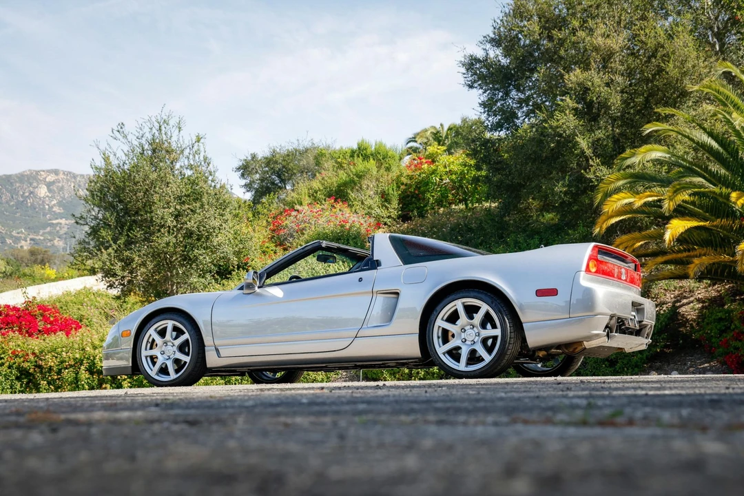 2004 Acura NA2 NSX - Image 12 of 31