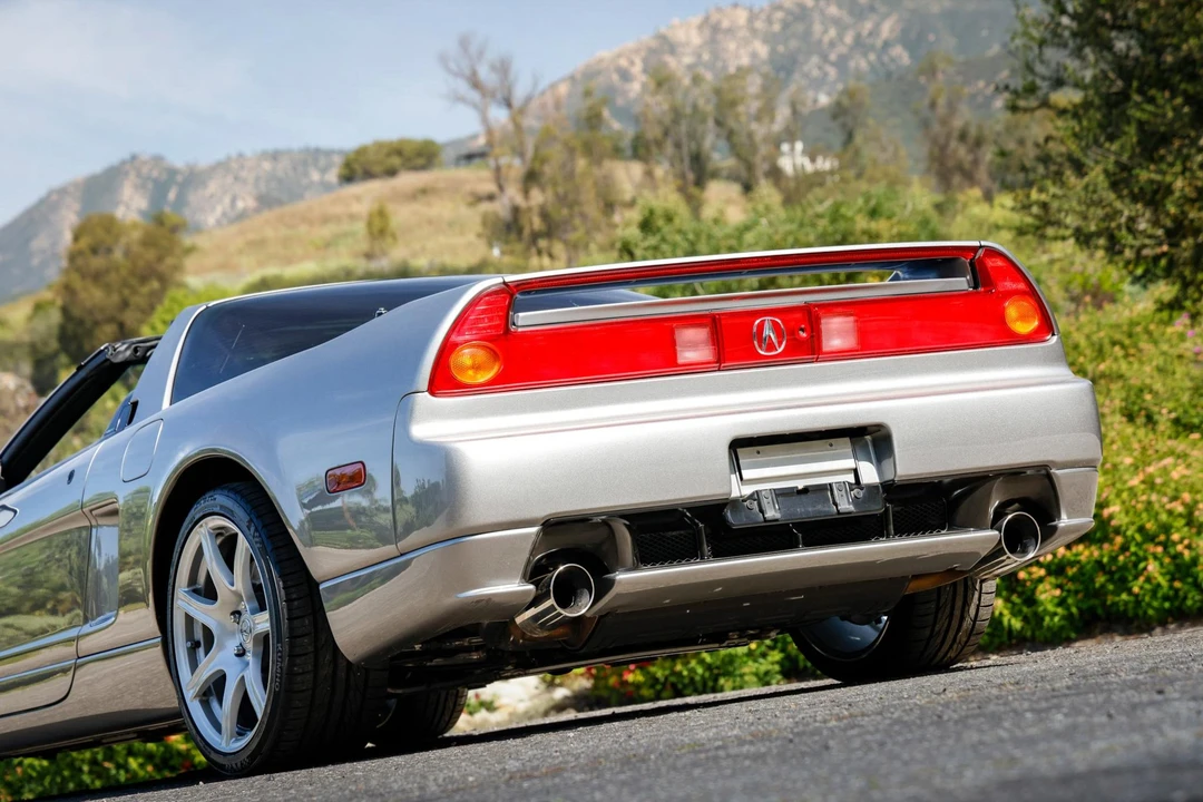2004 Acura NA2 NSX - Image 27 of 31
