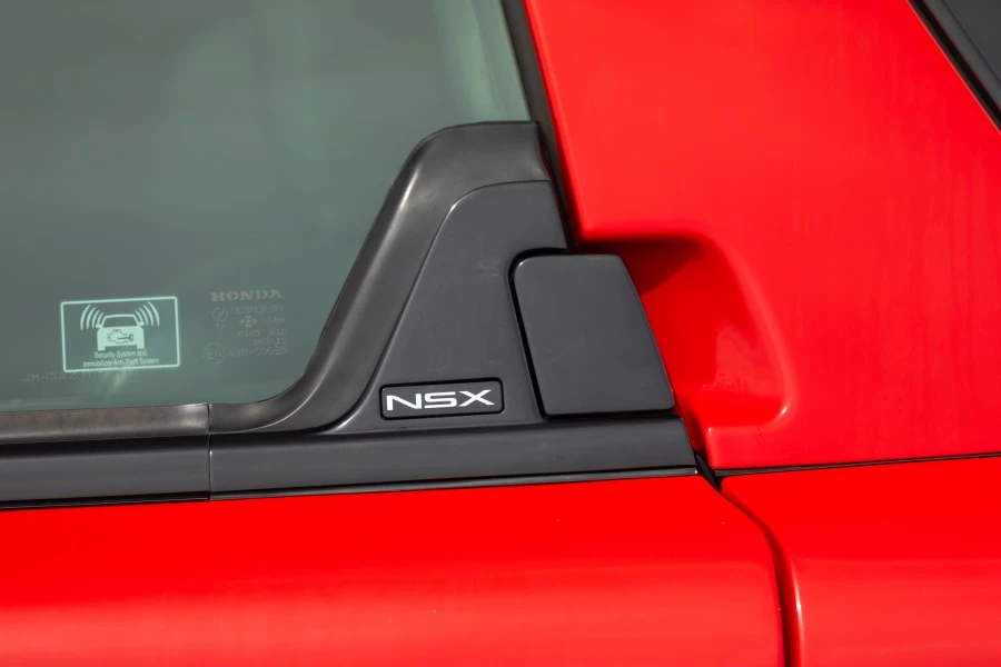 2004 Acura NA2 NSX - Image 17 of 31