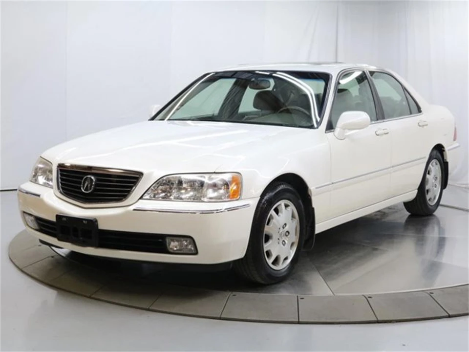 2004 Acura RL 1st Gen - Image 2 of 31
