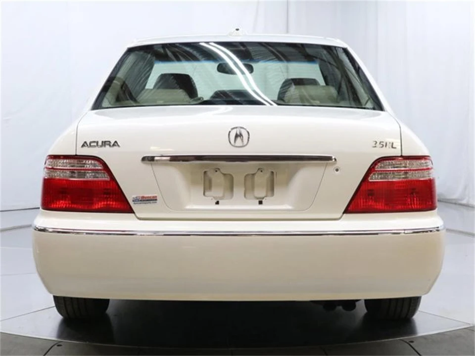 2004 Acura RL 1st Gen - Image 6 of 31