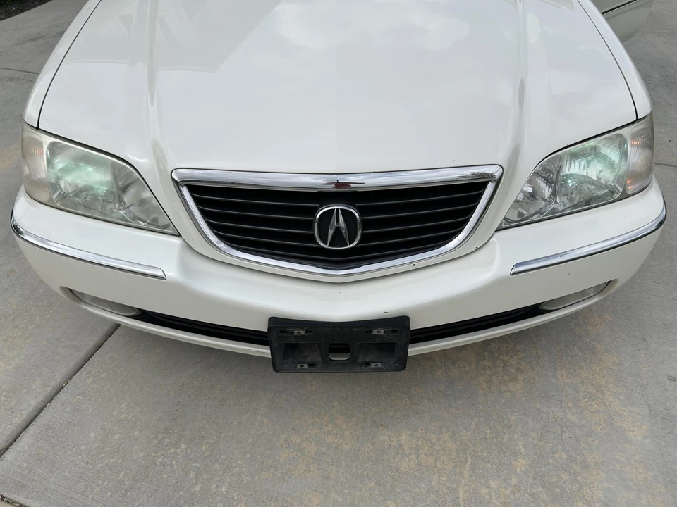 2004 Acura RL 1st Gen - Image 19 of 31