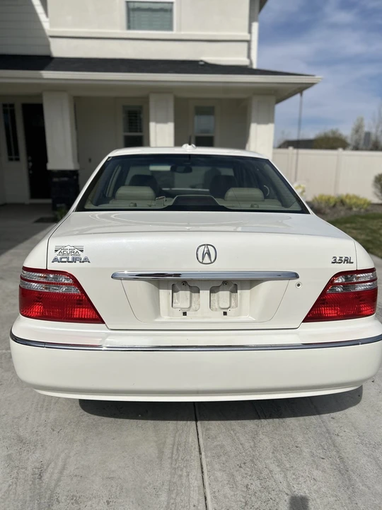 2004 Acura RL 1st Gen - Image 8 of 31