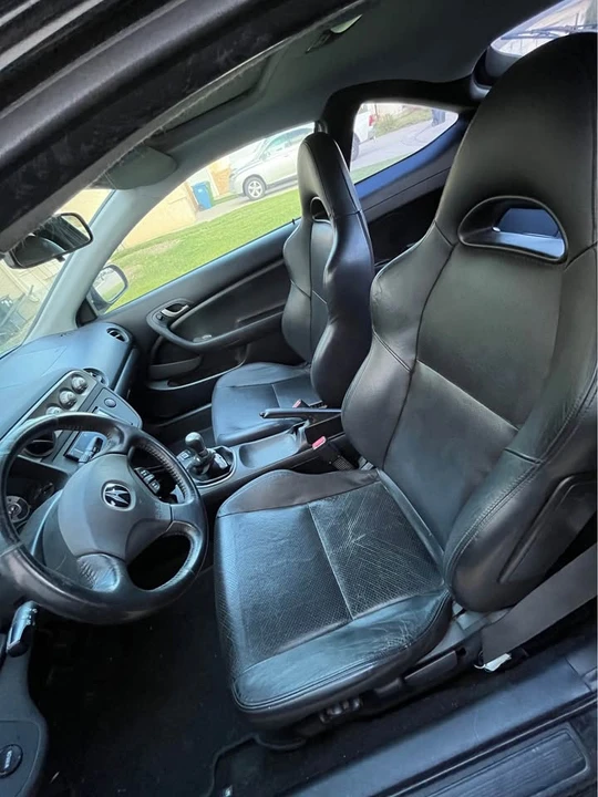 2004 Acura RSX - Image 5 of 10
