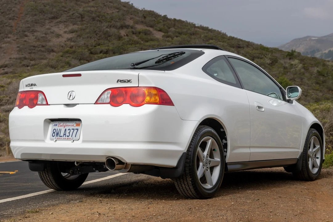 2004 Acura RSX - Image 9 of 31