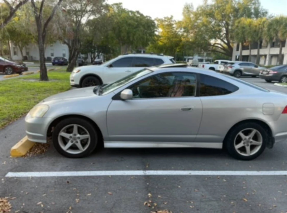 2004 Acura RSX Type-S - Image 2 of 21