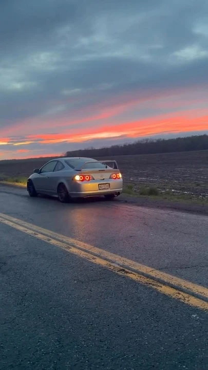 2004 Acura RSX - Image 9 of 9