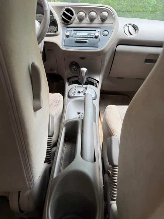 2004 Acura RSX - Image 12 of 15