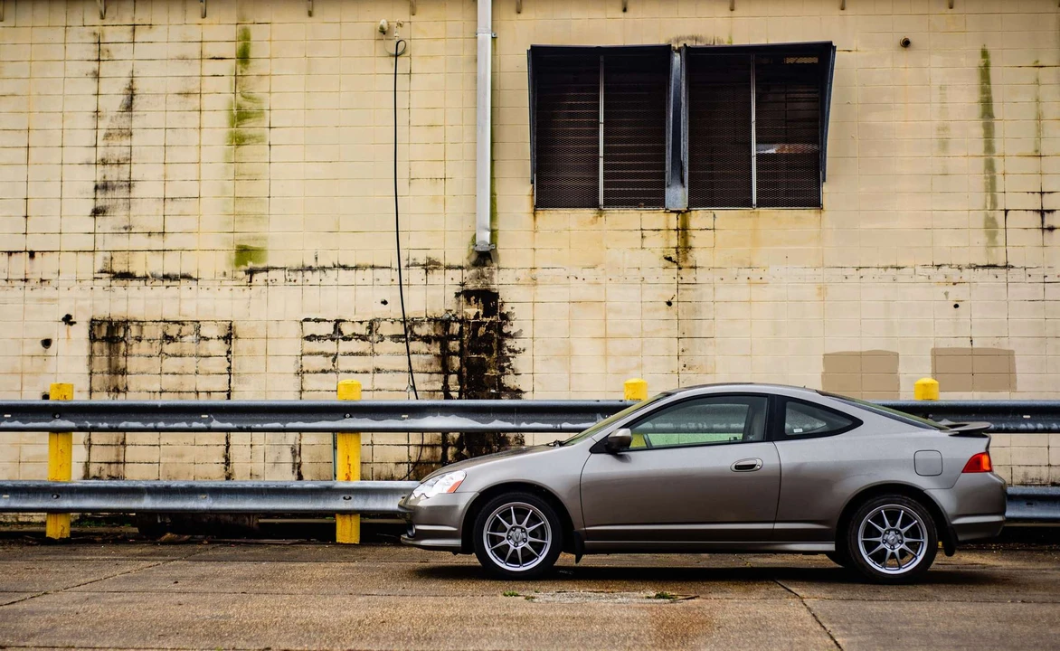 2004 Acura RSX Type-S - Image 2 of 8