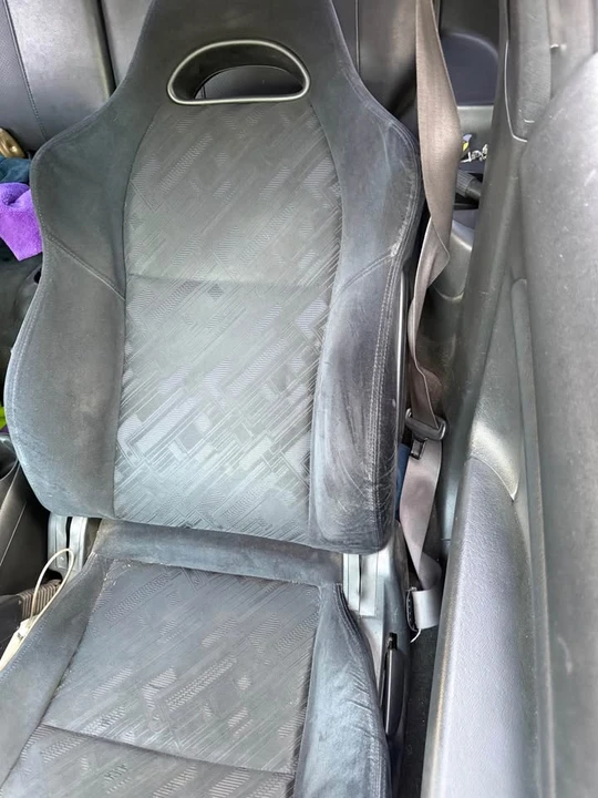 2004 Acura RSX Type-S - Image 4 of 10