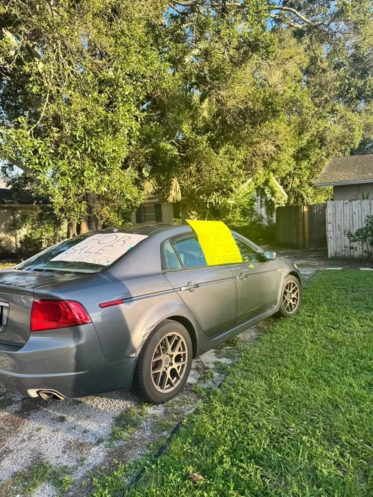 2004 Acura TL 3rd Gen - Image 2 of 4