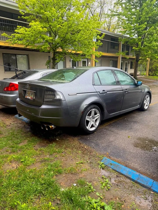 2004 Acura TL 3rd Gen - Image 3 of 10