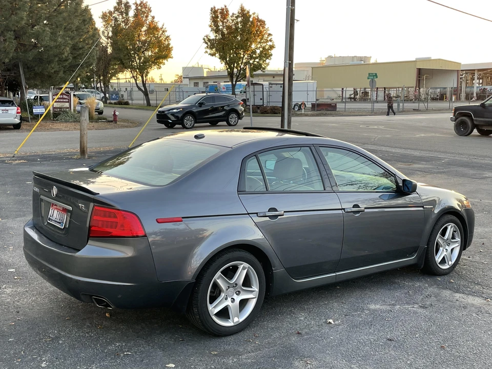 2004 Acura TL 3rd Gen - Image 15 of 31