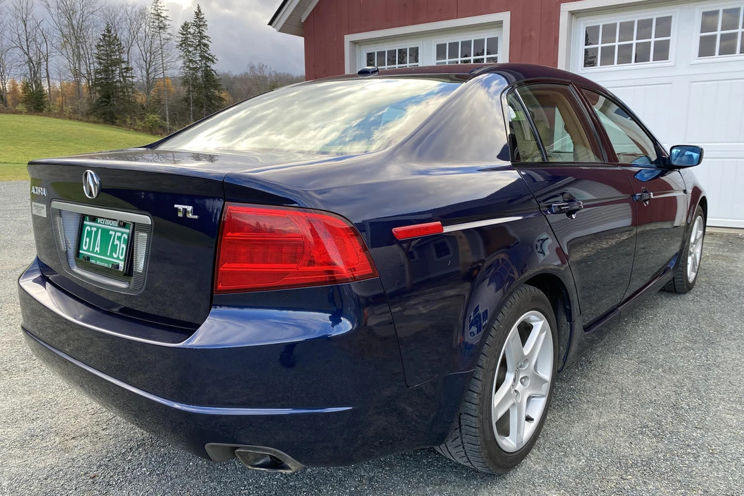 2004 Acura TL 3rd Gen - Image 4 of 31