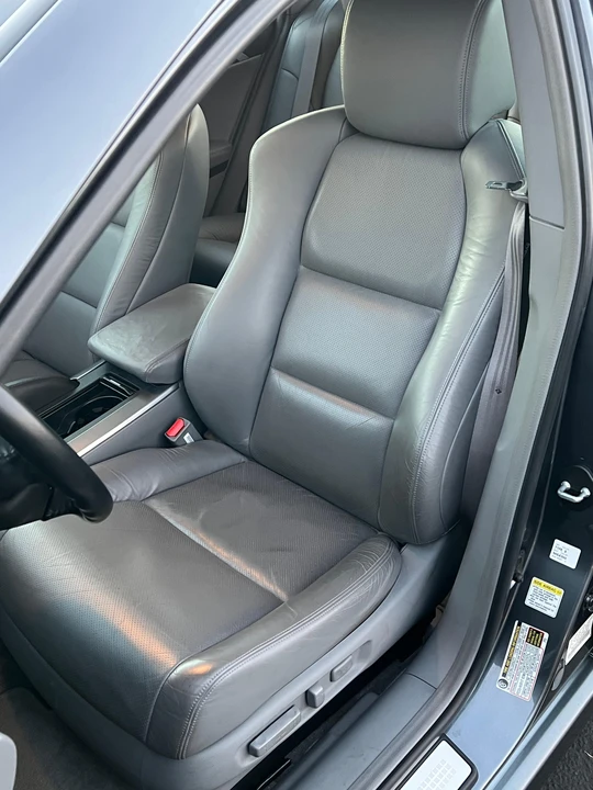 2004 Acura TL 3rd Gen - Image 28 of 31