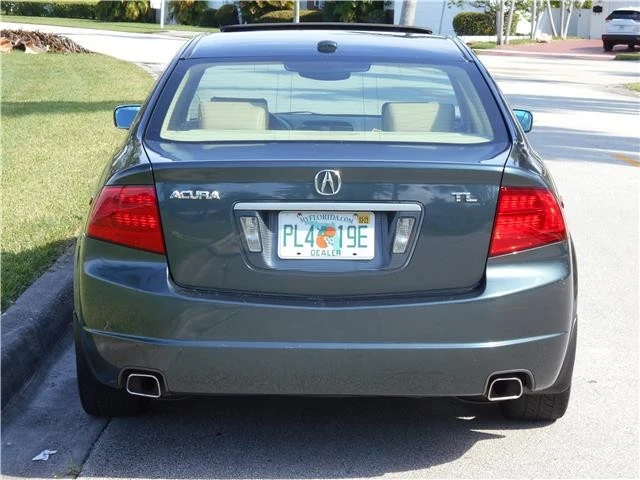 2004 Acura TL 3rd Gen - Image 10 of 12