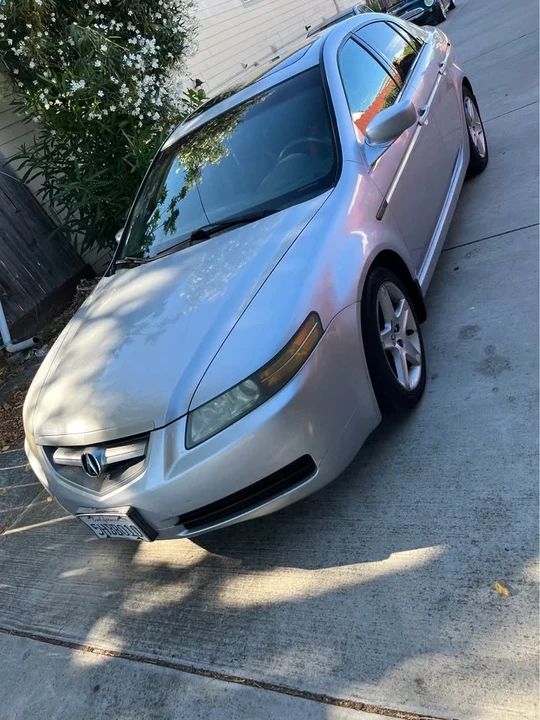2004 Acura TL 3rd Gen - Image 2 of 9