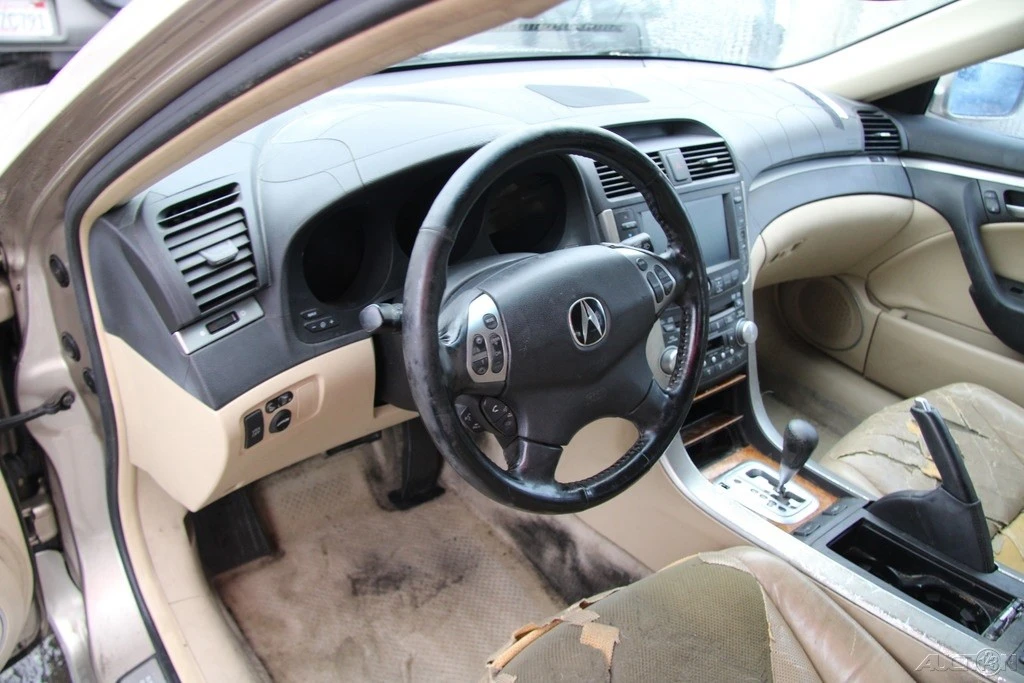 2004 Acura TL 3rd Gen - Image 15 of 21