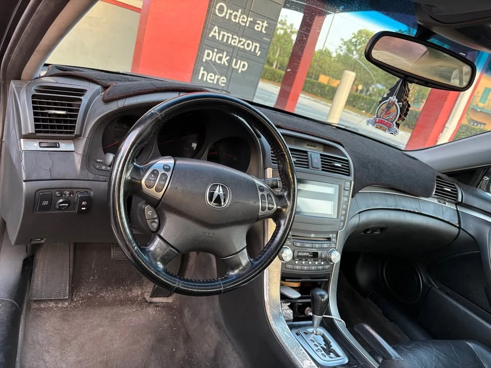 2004 Acura TL 3rd Gen - Image 9 of 12