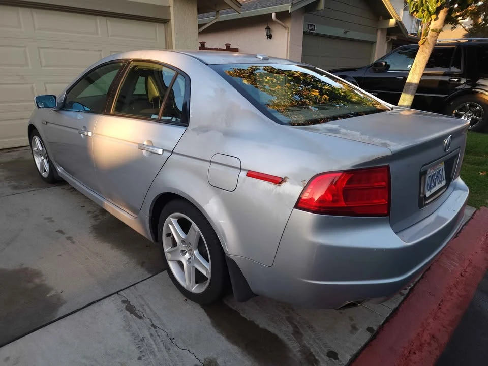 2004 Acura TL 3rd Gen - Image 2 of 17
