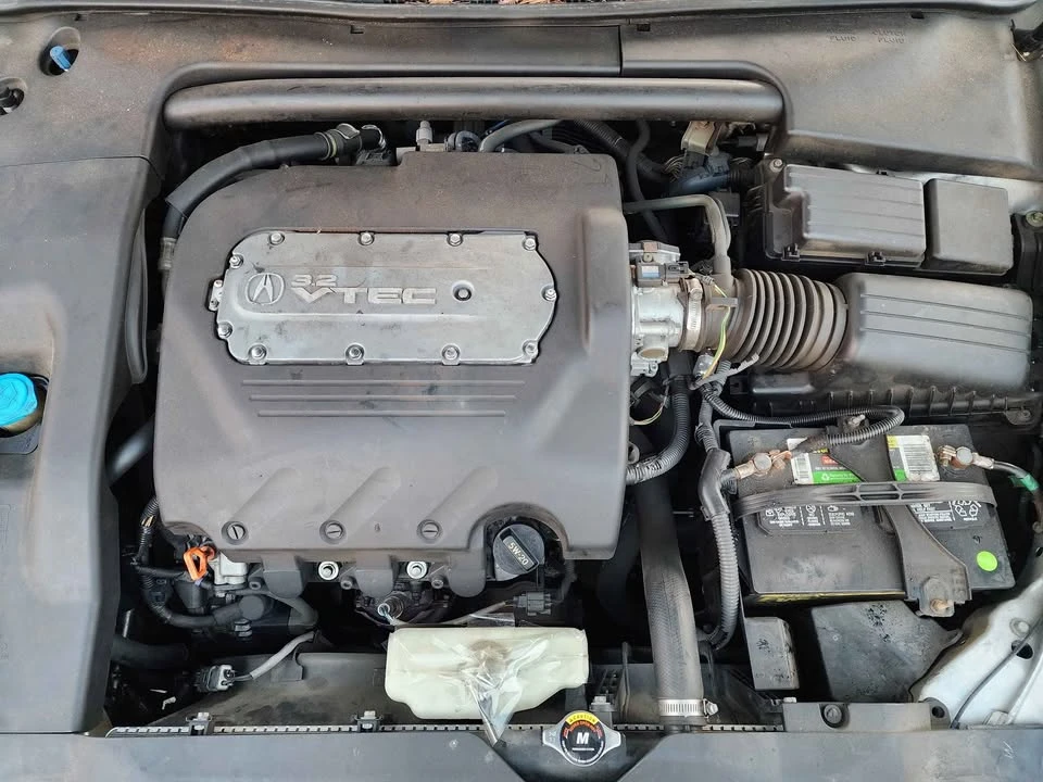 2004 Acura TL 3rd Gen - Image 11 of 17