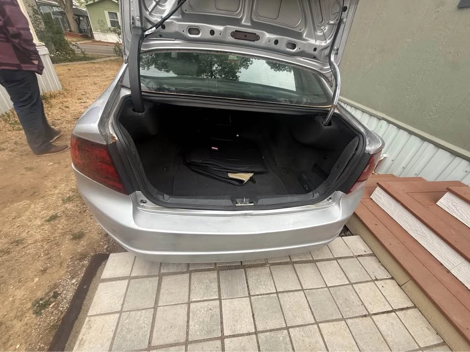 2004 Acura TL 3rd Gen - Image 12 of 12