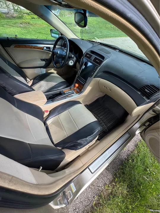 2004 Acura TL 3rd Gen - Image 12 of 14