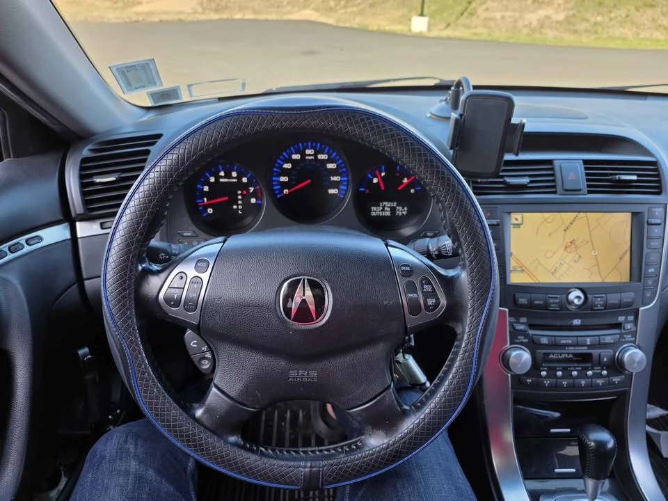 2004 Acura TL 3rd Gen - Image 4 of 8