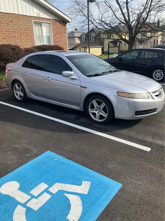 2004 Acura TL 3rd Gen - Image 4 of 6