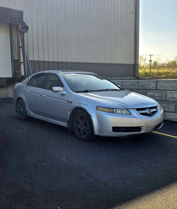 2004 Acura TL 3rd Gen - Image 2 of 8