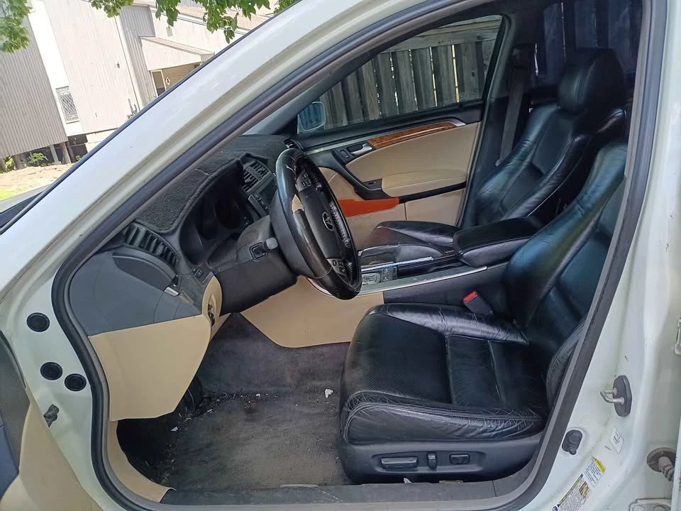 2004 Acura TL 3rd Gen - Image 4 of 7