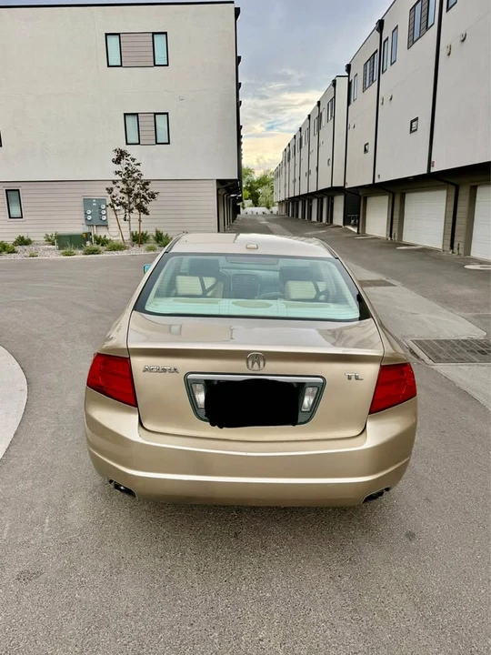 2004 Acura TL 3rd Gen - Image 5 of 13