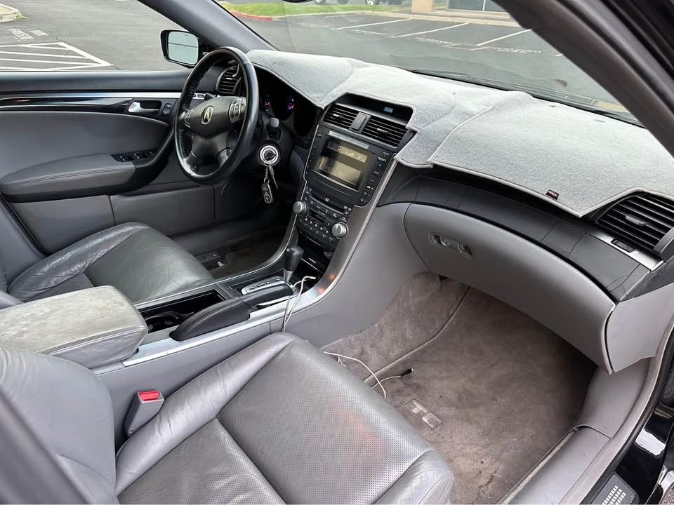2004 Acura TL 3rd Gen - Image 9 of 10