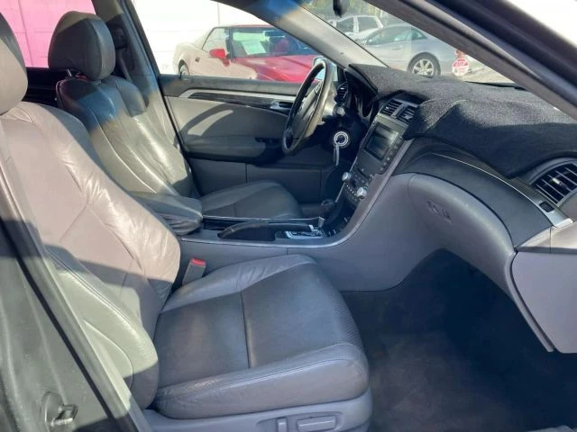 2004 Acura TL 3rd Gen - Image 9 of 19