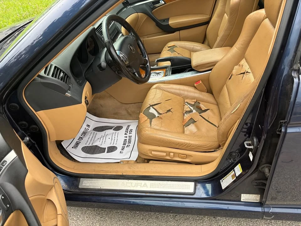 2004 Acura TL 3rd Gen - Image 9 of 16
