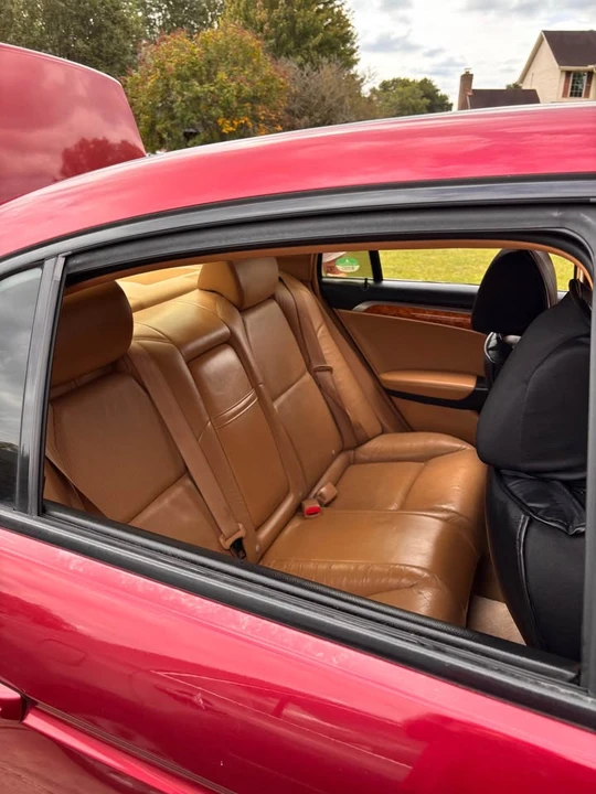 2004 Acura TL 3rd Gen - Image 17 of 19