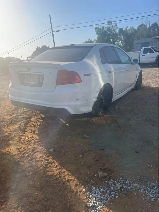 2004 Acura TL 3rd Gen - Image 5 of 9