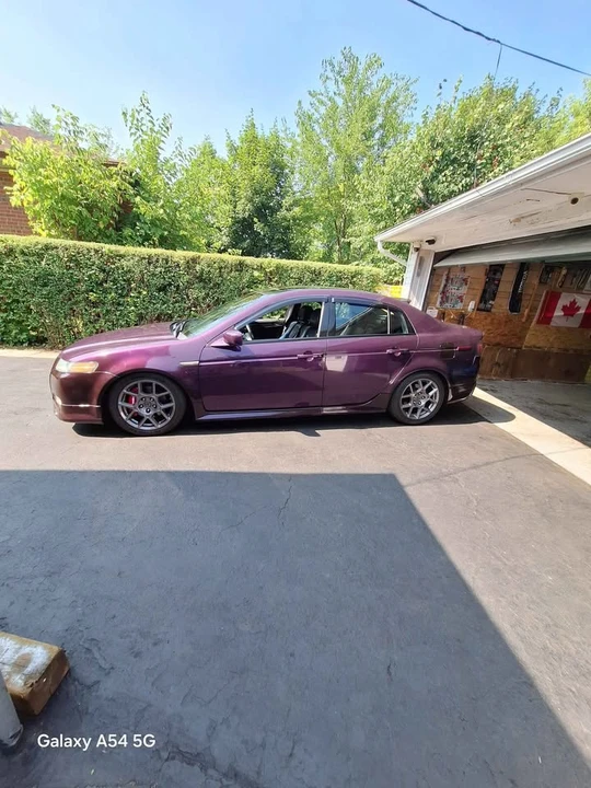 2004 Acura TL 3rd Gen - Image 8 of 10