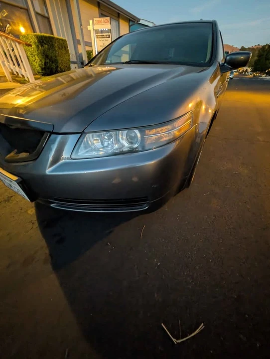 2004 Acura TL 3rd Gen - Image 4 of 6