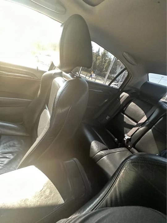 2004 Acura TL 3rd Gen - Image 4 of 6