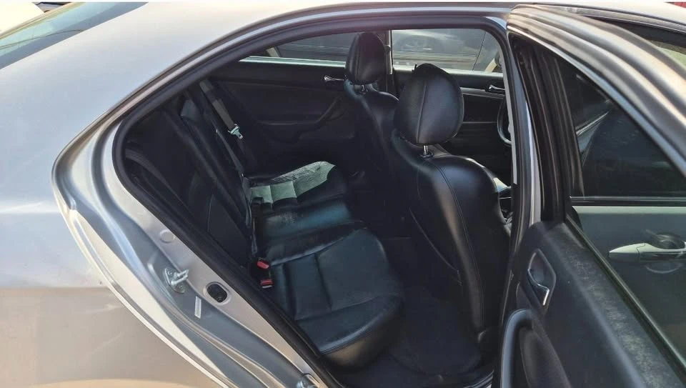 2004 Acura TSX 1st Gen - Image 8 of 8