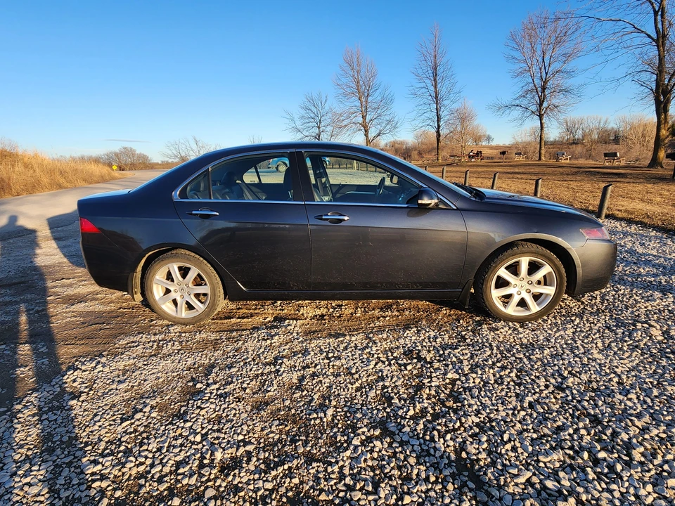 2004 Acura TSX 1st Gen - Image 14 of 31