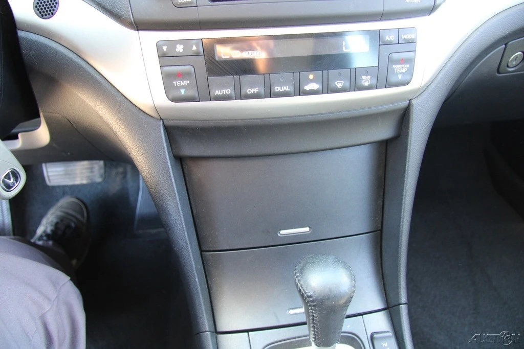 2004 Acura TSX 1st Gen - Image 20 of 21